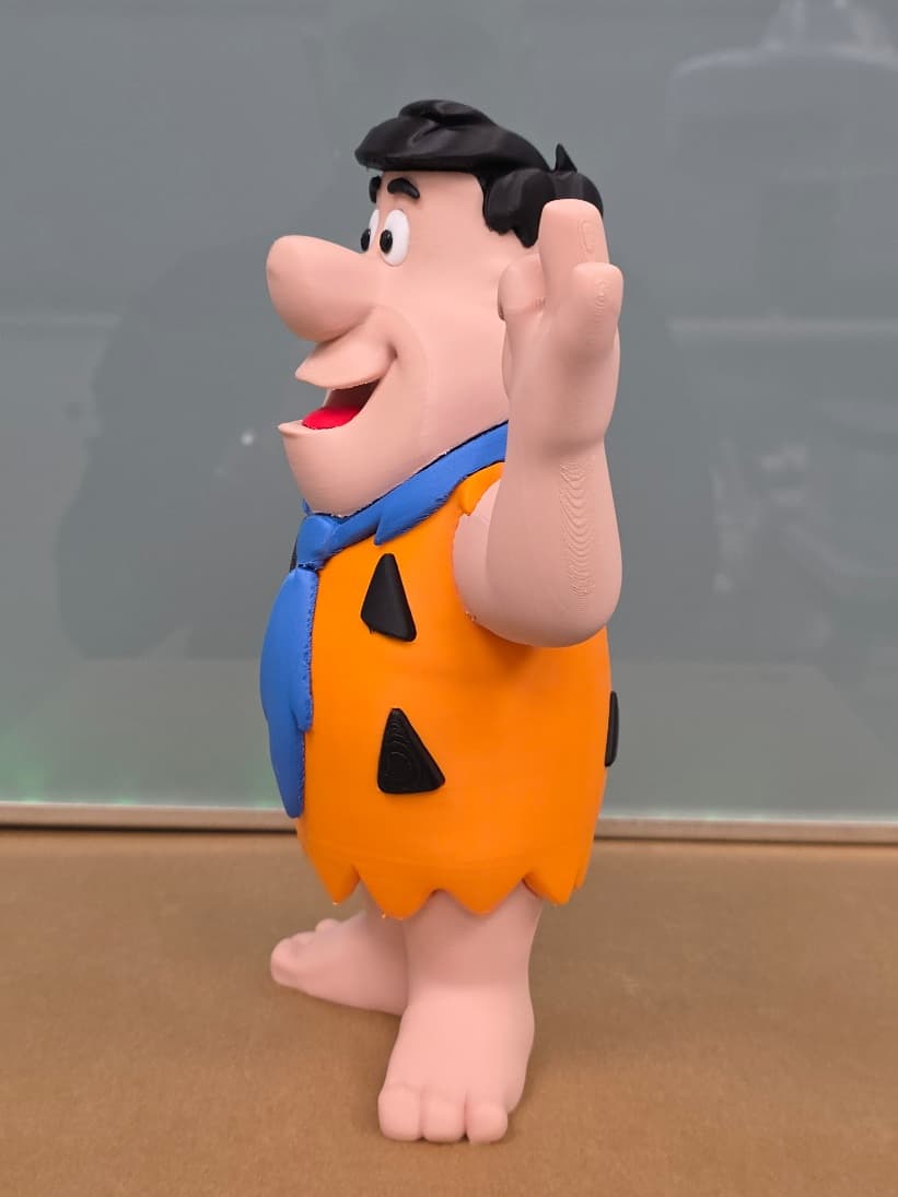 Homem das cavernas moreno 4